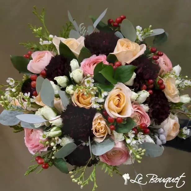 A seasonal Le Bouquet arrangement