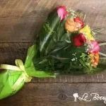 Medium Stem Assorted Colour Roses