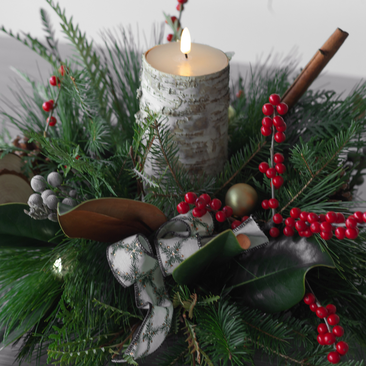 Cabin Fever Christmas Centerpiece