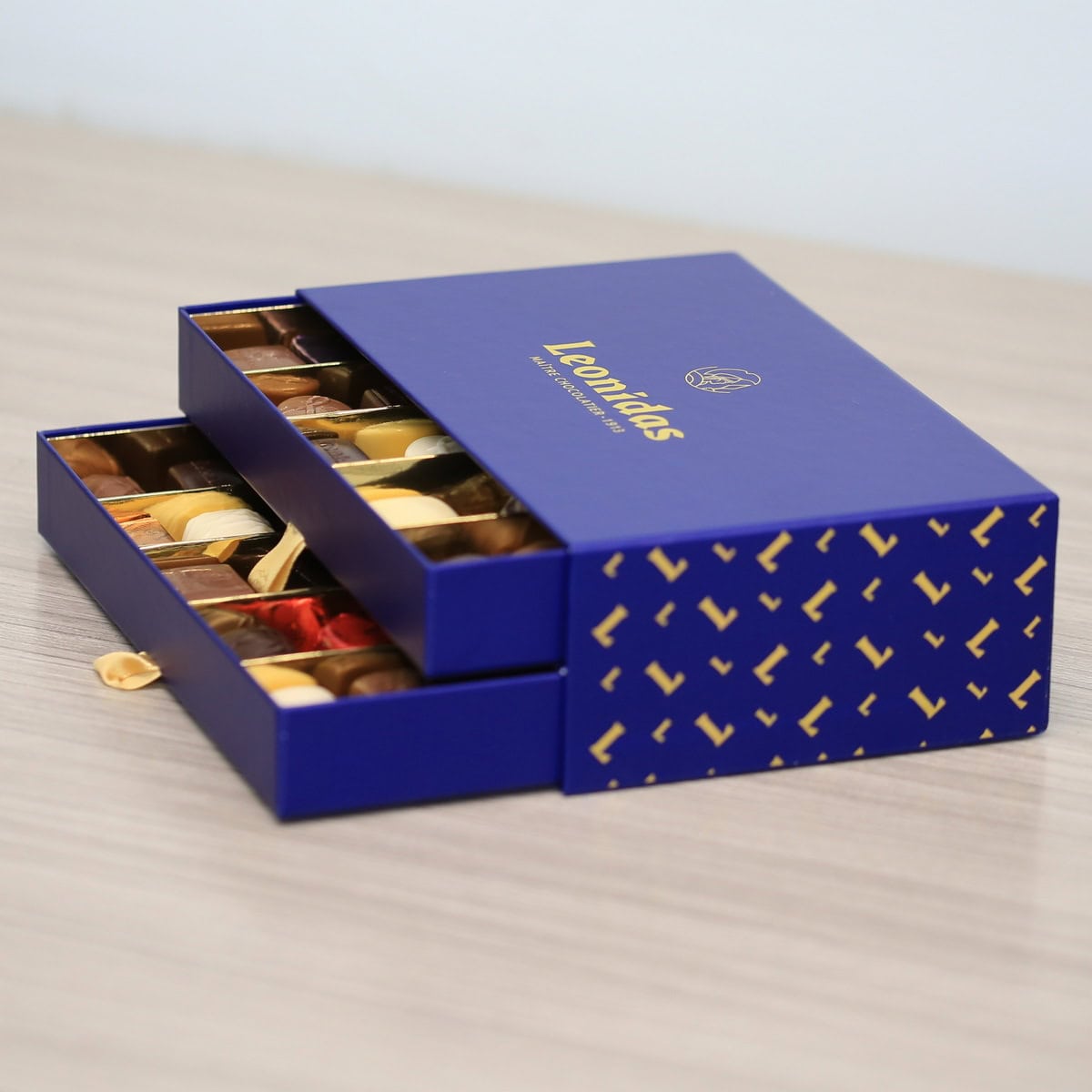 Leonidas Jewelry Chocolate Box hover